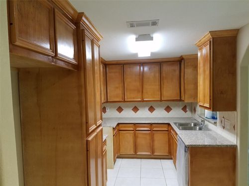 5530 Melanite Ave, Houston, TX, 77053-3114 | Card Image