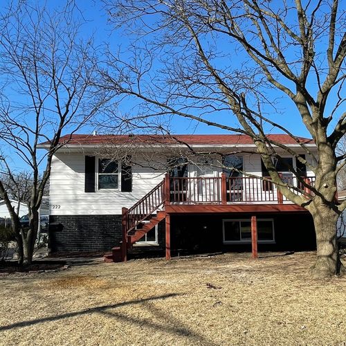 222 Saint Marys Pkwy, Buffalo Grove, IL, 60089-2118 | Card Image