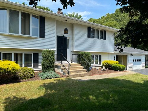 14 Anita Ave, Waterford, CT, 06385-3404 | Card Image