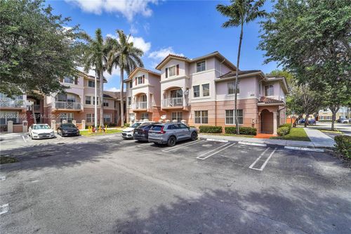 210-8858 W Flagler St, Miami, FL, 33174-2414 | Card Image