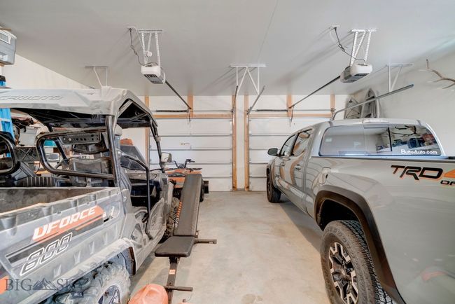 2 Car Garage | Image 31