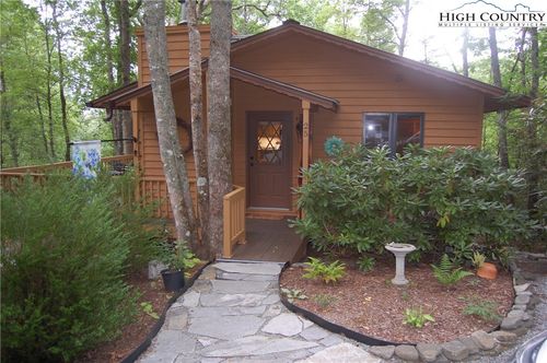 25 Poke Rd, Newland, NC, 28657-8430 | Card Image
