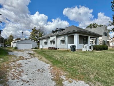 250 Ne 7th Street, House other with 3 bedrooms, 2 bathrooms and null parking in Linton IN | Image 1