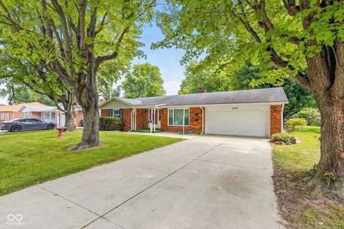 1210 Morningside Dr, Anderson, IN, 46011-2454 | Card Image