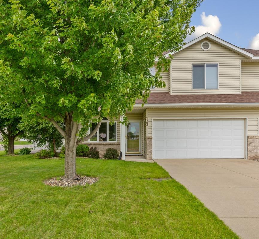Truman Ave, Owatonna, MN 55060