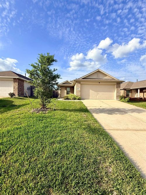 963 Oak Mist Ln, Magnolia, TX, 77354-7241 | Card Image