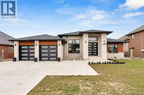 1381 Crosswinds Dr, Belle River, ON, N0R1A0 | Card Image