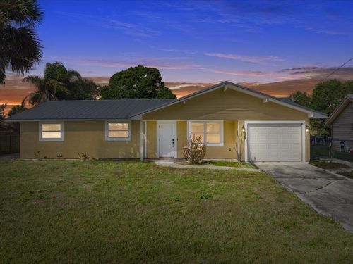6107 Hickory Dr, Fort Pierce, FL, 34982-8604 | Card Image