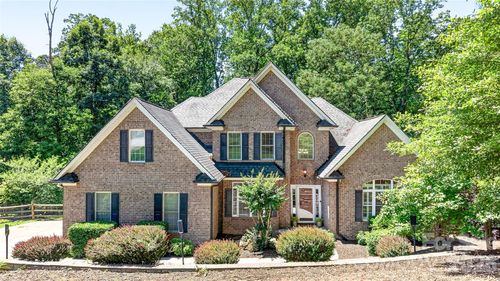 144 English Ivy Ln, Mooresville, NC, 28117-7512 | Card Image