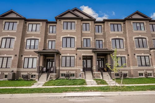 2626 Delphinium Trail, Pickering, ON, L1X0M2 | Card Image