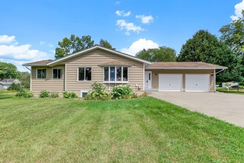 405 Green Ave Se, Watertown, MN, 55388-8374 | Card Image