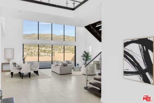 20115 Galway Ln, Porter Ranch, CA, 91326-4804 | Card Image