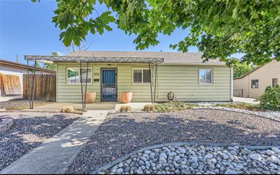 1016 Wheeling Street, House other with 3 bedrooms, 1 bathrooms and null parking in Aurora CO | Image 2