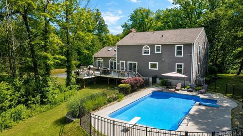 40 Kleine Kill Dr, New Paltz, NY, 12561-2914 | Card Image