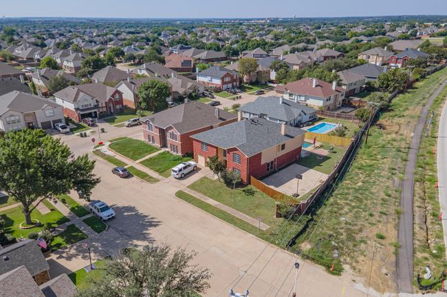 8202 Silverton Dr, House other with 4 bedrooms, 4 bathrooms and null parking in Arlington TX | Image 4