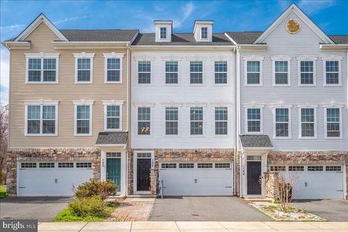 150 Jenny Dr, BEAR, DE, 19701-2436 | Card Image