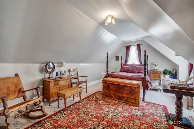 UPPER BEDROOM | Image 33