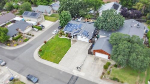 8201 War Horse Court, Orangevale, CA, 95662 | Card Image