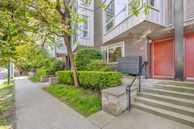 684 W 6 Th Avenue, Townhouse with 2 bedrooms, 2 bathrooms and 2 parking in Vancouver BC | Image 26