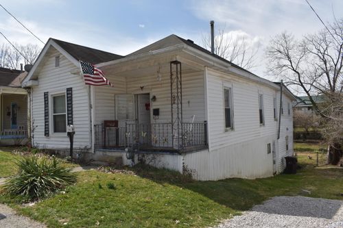 253 Parrish Ave, Paris, KY, 40361-1919 | Card Image