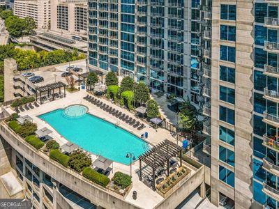 2010 - 400 W Peachtree Street Nw, Condo with 1 bedrooms, 1 bathrooms and 1 parking in Atlanta GA | Image 2