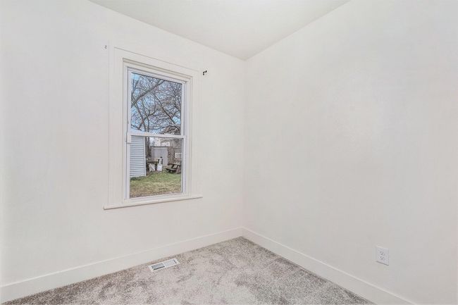 723 Baxter St Se, House other with 4 bedrooms, 1 bathrooms and null parking in Grand Rapids MI | Image 7