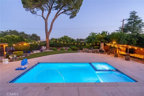 230 Crestline Dr, Paso Robles, CA, 93446-1116 | Card Image