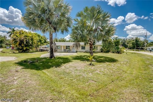 101 Powell Creek Cir, North Fort Myers, FL, 33917-4149 | Card Image