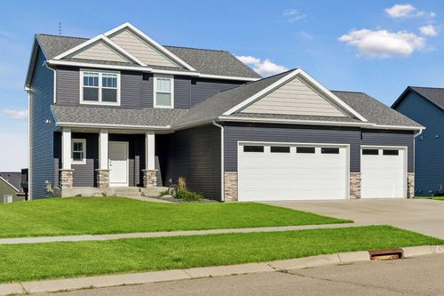855 Towne Dr Ne, Byron, MN, 55920-3003 | Card Image