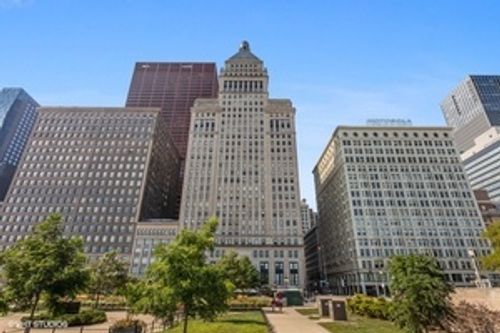 1913-310 Michigan Ave, Chicago, IL, 60604-4221 | Card Image