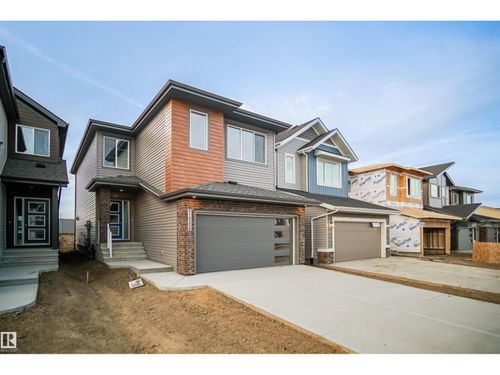1535 11 Ave Nw, Edmonton, AB, T6T2W4 | Card Image