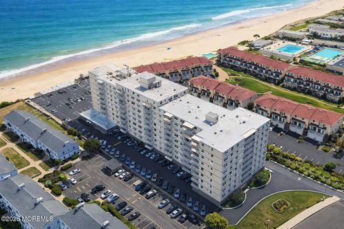 6m-675 Ocean Avenue N, Long Branch, NJ, 07740 | Card Image