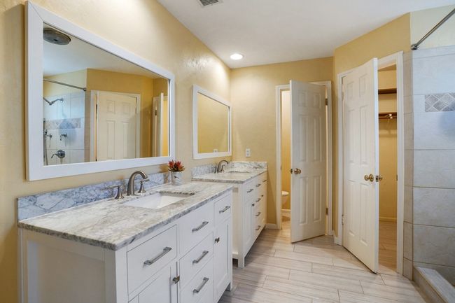 11204 Deadoak Ln, House other with 4 bedrooms, 3 bathrooms and 4 parking in Austin TX | Image 12