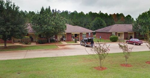 1000 Desoto Dr, San Augustine, TX, 75972-1653 | Card Image