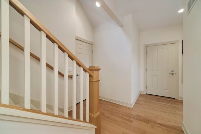 70 Spinnaker Dr, Condo with 2 bedrooms, 3 bathrooms and null parking in Manistee MI | Image 27