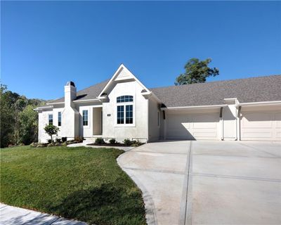 7207 Allman Drive, Home with 3 bedrooms, 3 bathrooms and null parking in Shawnee KS | Image 3