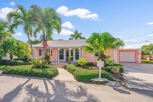 381 Zenith Ln, Juno Beach, FL, 33408-2033 | Card Image