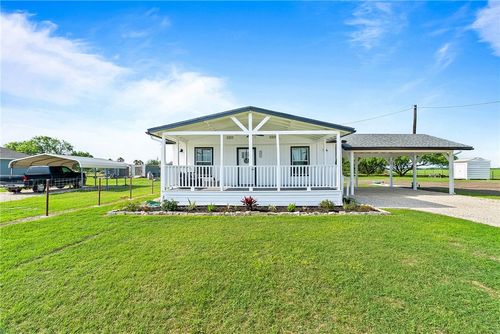 5983 County Road 42, Robstown, TX, 78380-4463 | Card Image