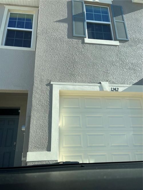 1242 Lido Dr, HOWEY IN THE HILLS, FL, 34737-3946 | Card Image