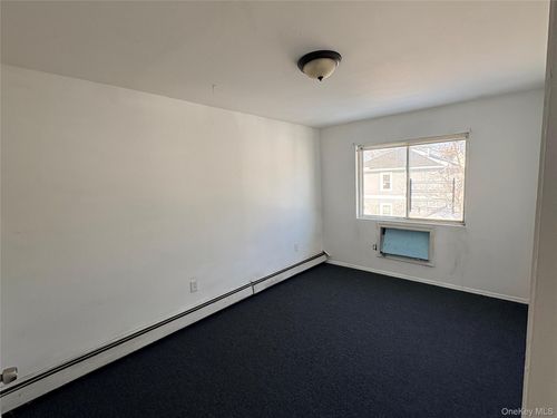 118-33 199th St, Jamaica, NY, 11412 | Card Image