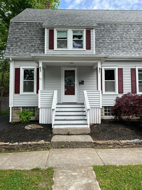 133-133 Green St, Fairhaven, MA, 02719-3909 | Card Image