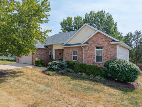 1600 Whitburn Dr, COLUMBIA, MO, 65203-6261 | Card Image