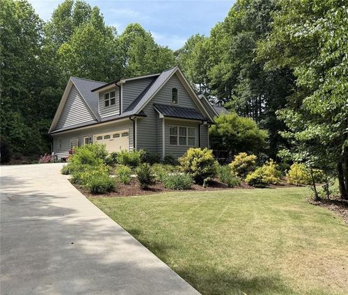 7671 Fern Ln, Lula, GA, 30554-6618 | Card Image