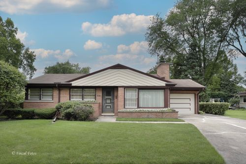 516 S Main St, Mount Prospect, IL, 60056-3808 | Card Image