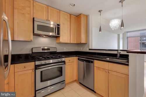 unit-434w-3600 S Glebe Rd, ARLINGTON, VA, 22202-2383 | Card Image