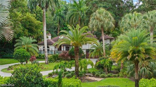 5070 Tamarind Ridge Dr, Naples, FL, 34119-2830 | Card Image