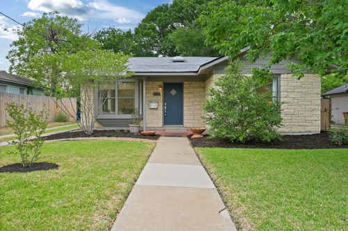 7313 Grover Ave, Austin, TX, 78757-1911 | Card Image