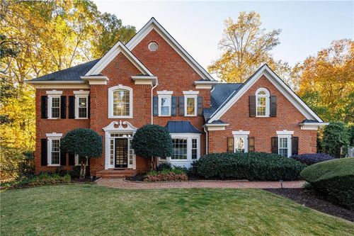 15 Vickwood Ct, Marietta, GA, 30068-3855 | Card Image