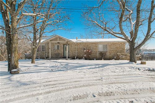 15115 Gardner West Rd, Gardner, KS, 66030-9694 | Card Image