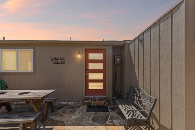 5232 Country Club Dr, Condo with 2 bedrooms, 2 bathrooms and null parking in Granbury TX | Image 4